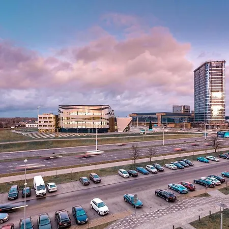 Apartment Квартира На Проспекте Победителей С Террасой . Minsk